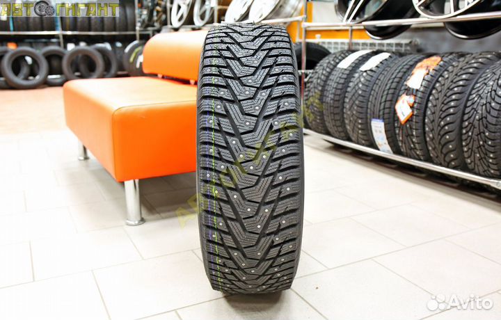 Hankook Winter I'Pike RS2 W429 215/65 R16 102T