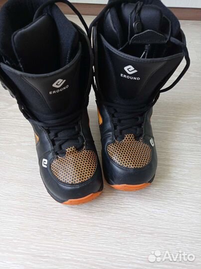 Сноубордические ботинки 42