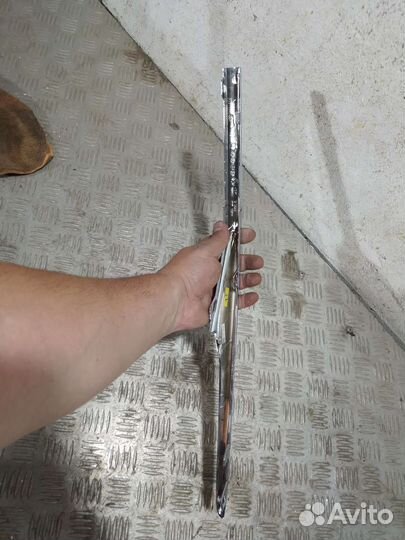 Хром переднего бампера левый BMW X7 G07