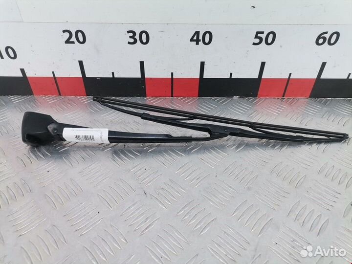 Щеткодержатель задний Audi A3 8L 1999 8D9955407A