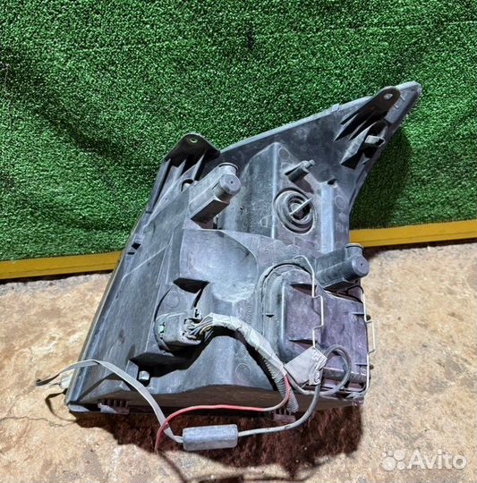 Фара правая Ford Transit 2.2 2007