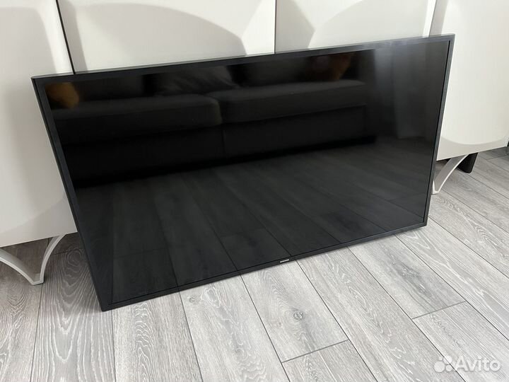 Телевизор Samsung UE49M5000AU