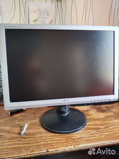 Монитор LG flatron w1934s