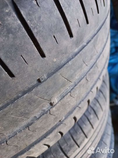 Toyo Tranpath mpF 215/60 R16