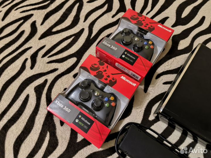 Xbox 360 Slim 250Gb Прошитая