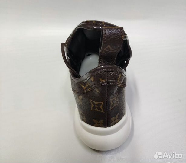 Кроссовки женские 38 louis vuitton