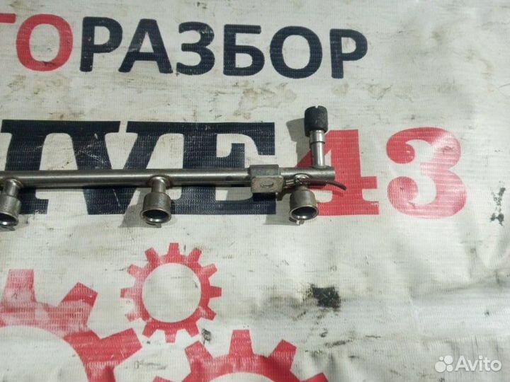 Рампа топливная Chevrolet Aveo T300 1.6 F16D4 2012