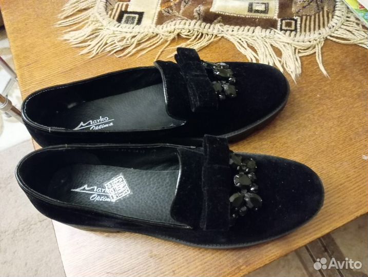 Лоферы (туфли женские )