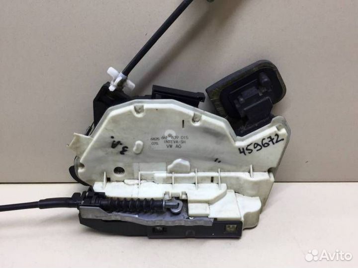 Замок двери задней левой Volkswagen Polo Sed RUS 2