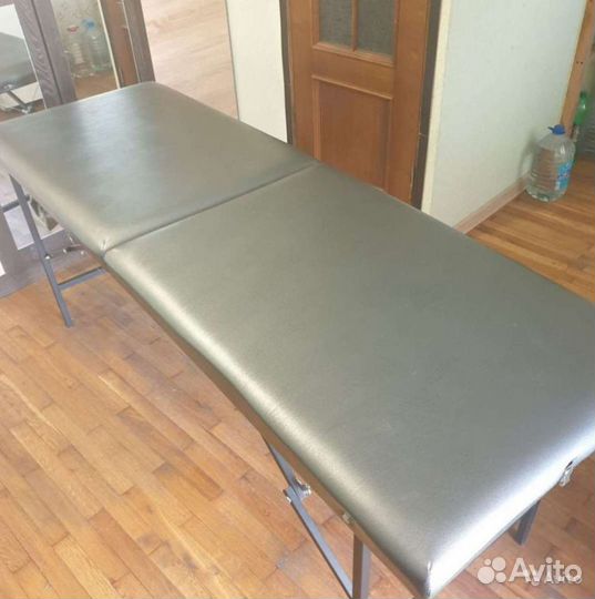 Кушетка для наращивания ресниц