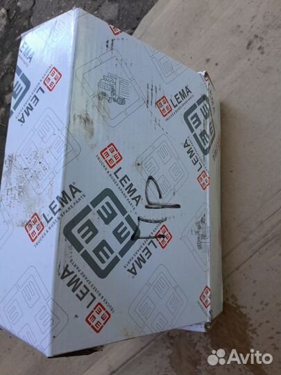 Шпильки и футерки Mitsubishi fuso Canter Euro 5tf