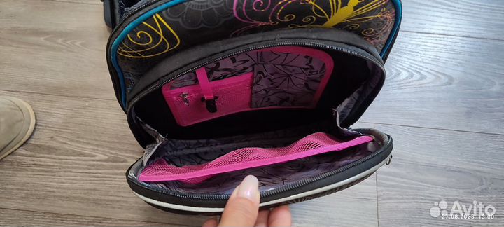 Рюкзак школьный для девочки Hummingbird