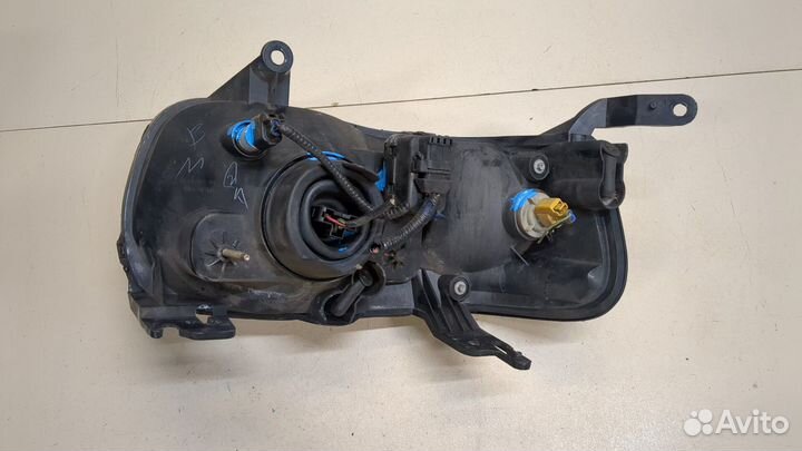 Фара (передняя) Ford Maverick, 2002