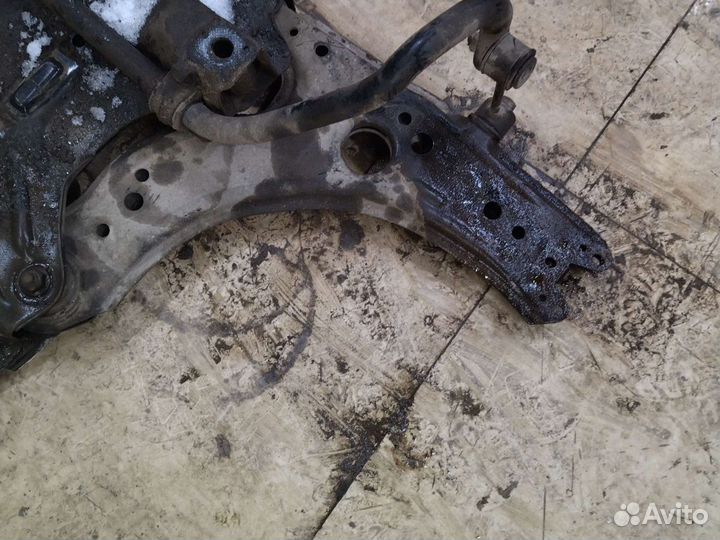 Подрамник шкода октавия тур