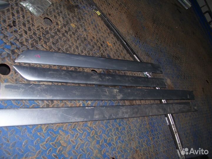 Митсубиси ланцер 9 молдинг накладка двери