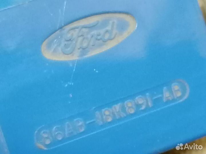 Усилитель антенны для Ford Escort/Orion 1986-1990