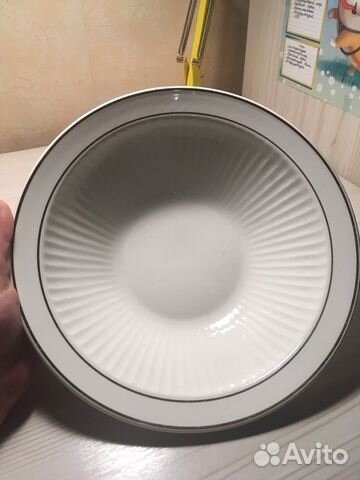 Большое блюдо салатник