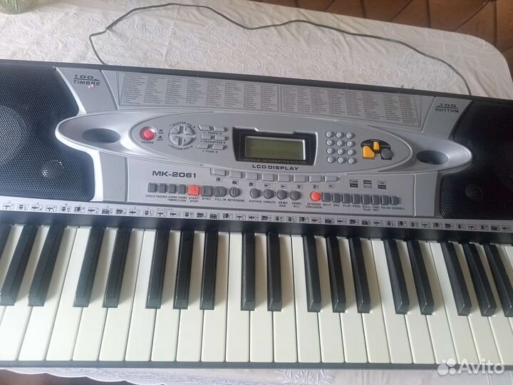 Синтезатор