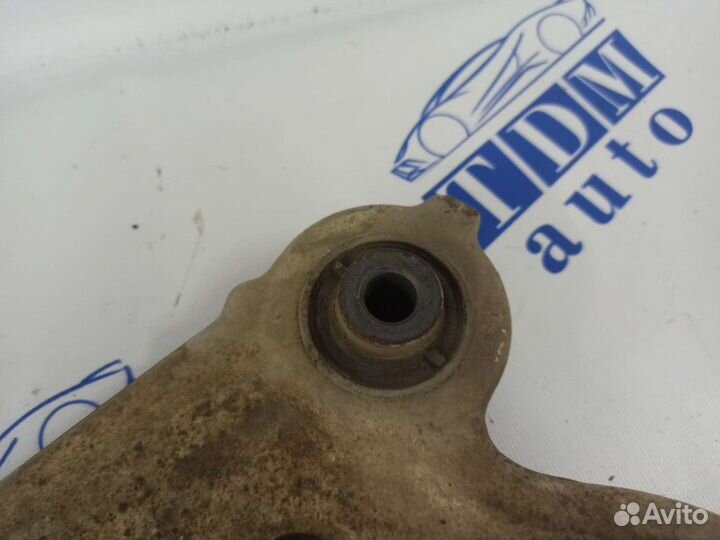 Рычаг передний левый Nissan Altima L32