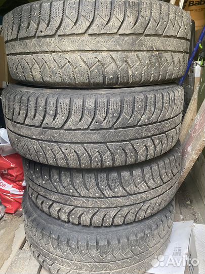 Bridgestone Ice Cruiser 7000 19.5/55 R16