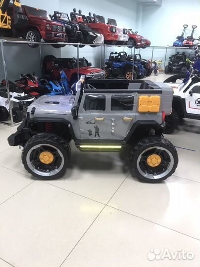 Детский электромобиль Jeep KP-906 4WD