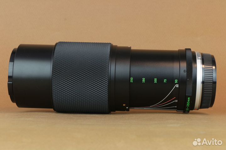 Olympus OM Zuiko 50-250mm f/5 (id-10588)