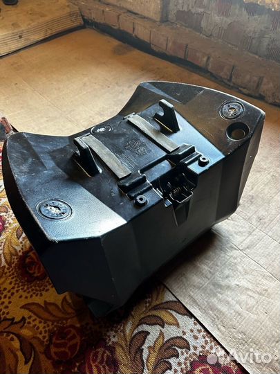 Кофр для снегохода и другие запчасти
