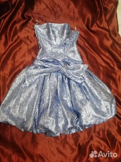 Платье красивое праздничное