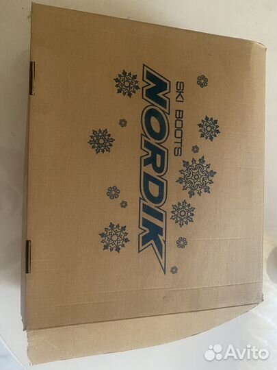 Продаю лыжи