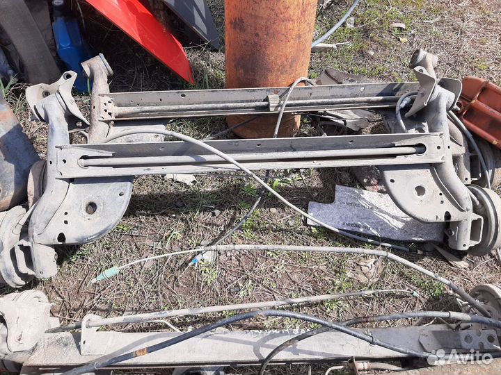 Задняя балка рено логан