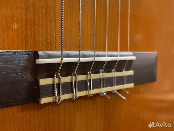 Гитара Yamaha C40