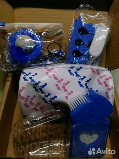 Всё для педикюра: терки, пемзы и тп Avon, Oriflame