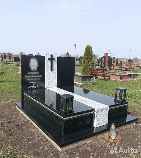 Изготовление Памятников. Рассрочка