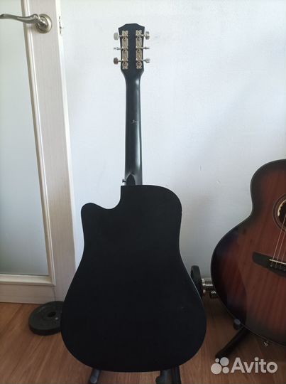 Акустическая гитара Belucci