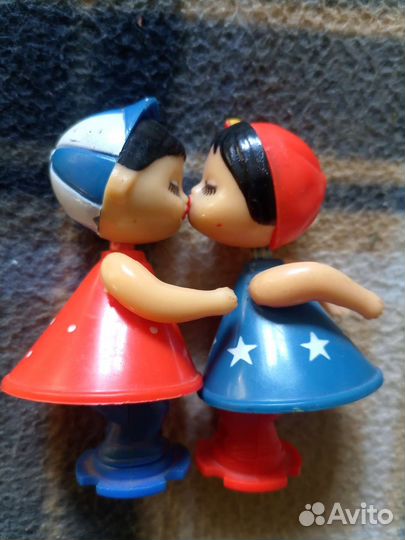 Игрушки СССР колкий пластик