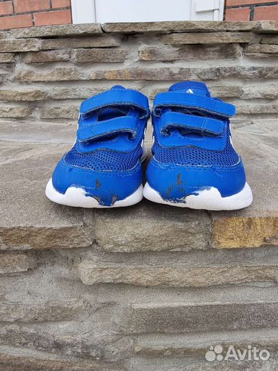 Кроссовки adidas