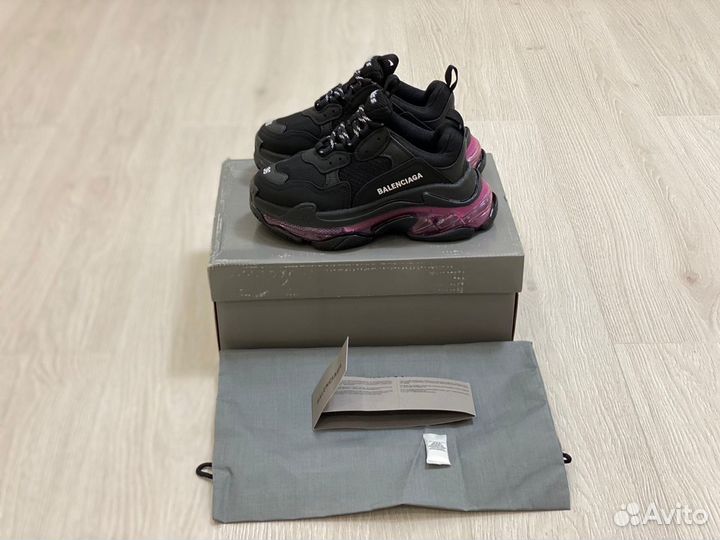 Кроссовки Balenciaga Triple-S Black Neon Pink