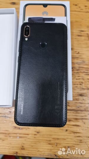 HUAWEI Y6 (2019), 2/32 ГБ