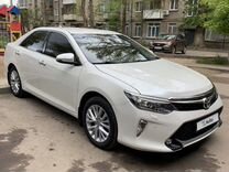 Toyota Camry 2.5 AT, 2017, 115 000 км, с пробегом, цена 2 300 000 руб.