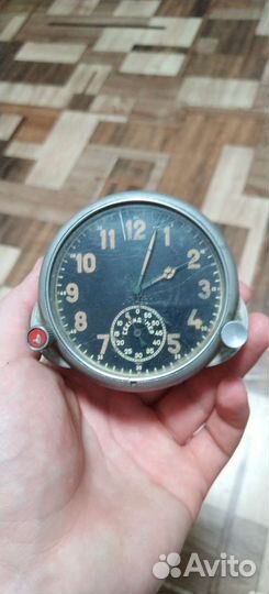 Часы авиационные