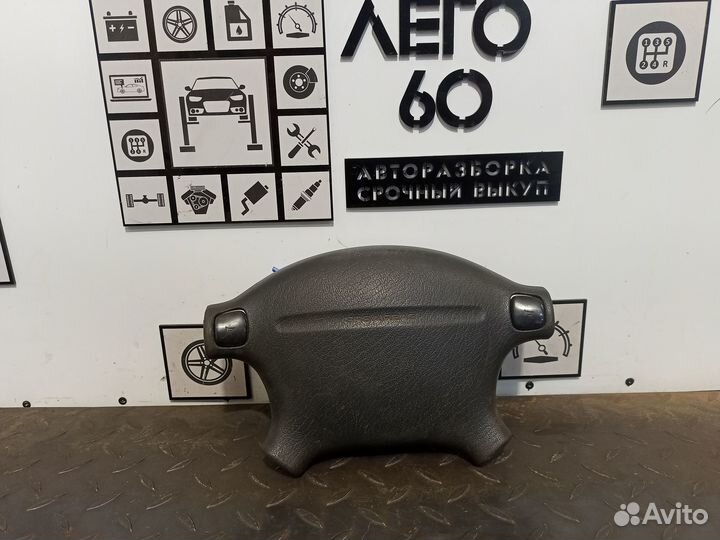 Подушка безопасности в рулевое колесо Mazda 626 GE