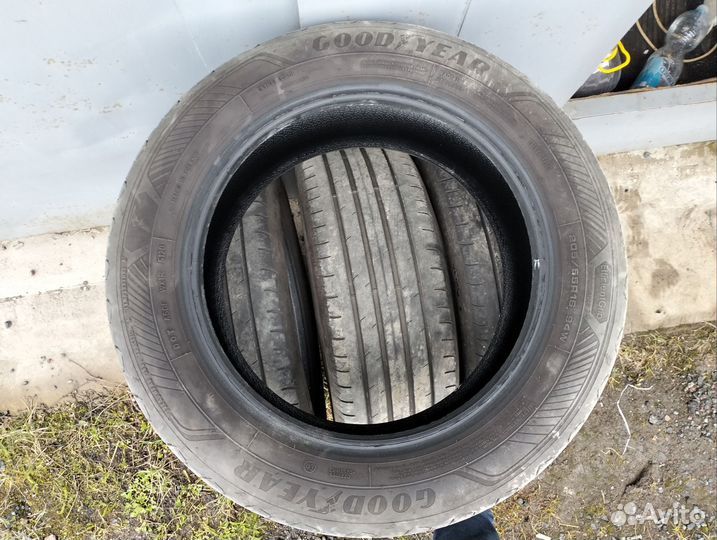 Goodyear UltraGrip Performance 2 205/55 R16 94W