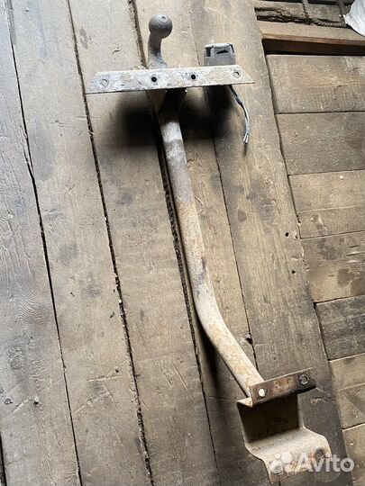 Фаркоп на ваз 2121