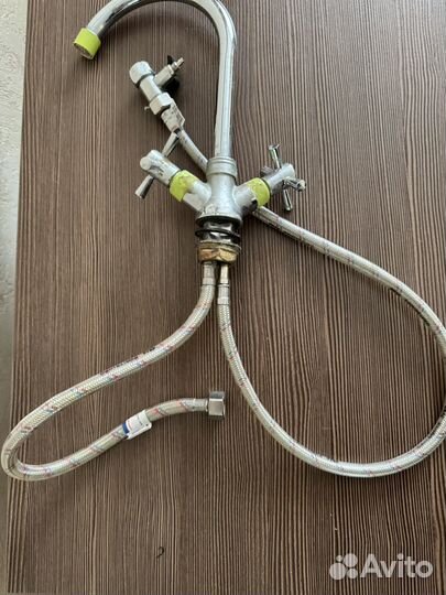 Смеситель на кухню