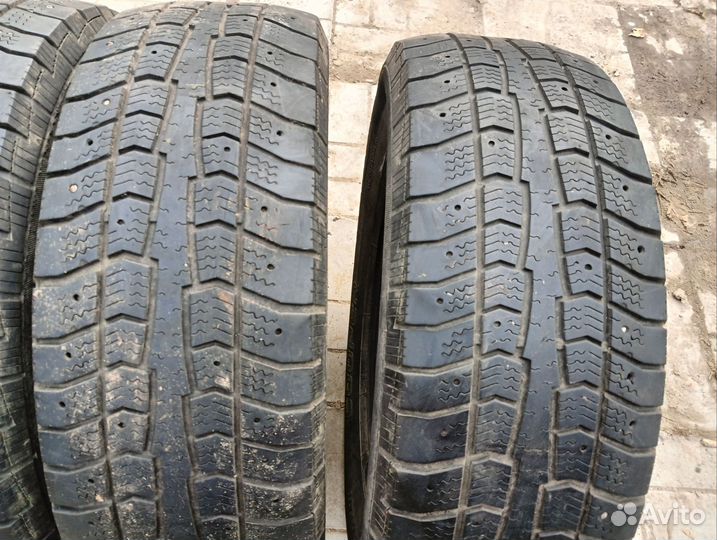 Cooper Discoverer M+S2 215/70 R16