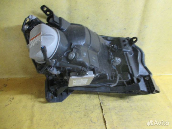 Фара Honda Freed spike GP3 (Левое)