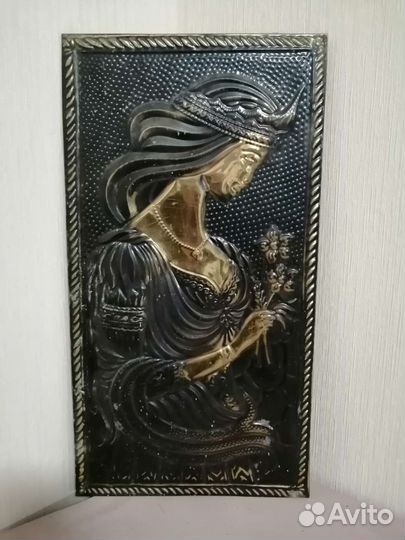 Панно чеканка 23 на 43,5см