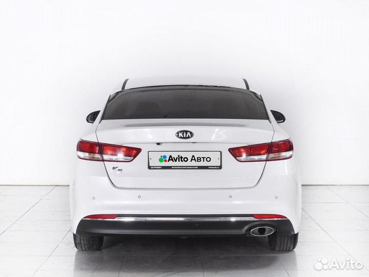 Kia K5 2.0 AT, 2015, 210 965 км