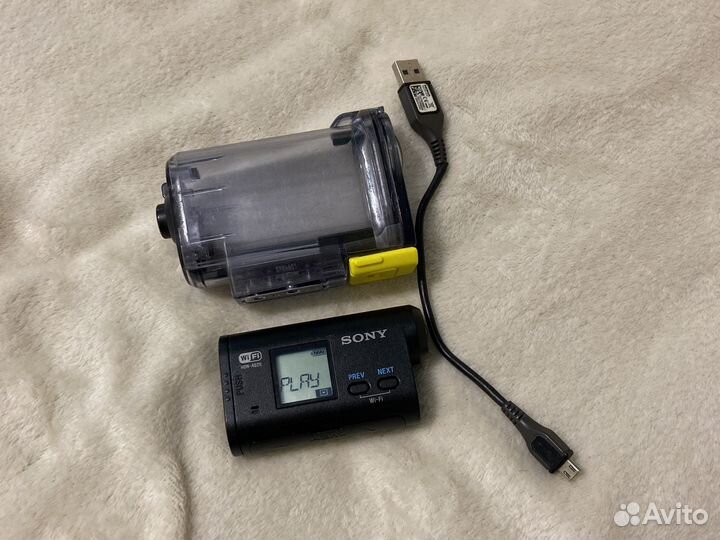 Экшенкамера Sony HDR-AS20