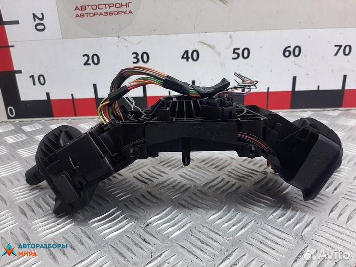 Переключатель подрулевой (стрекоза) Renault Scenic